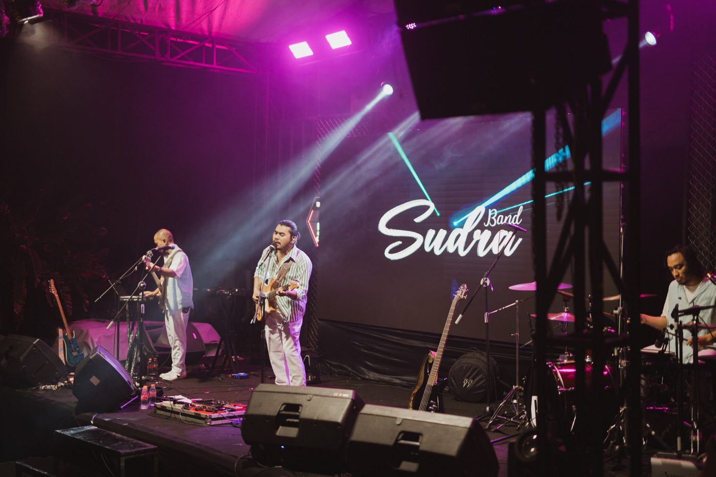 Dokumentasi Live Music UJPI Entertainment