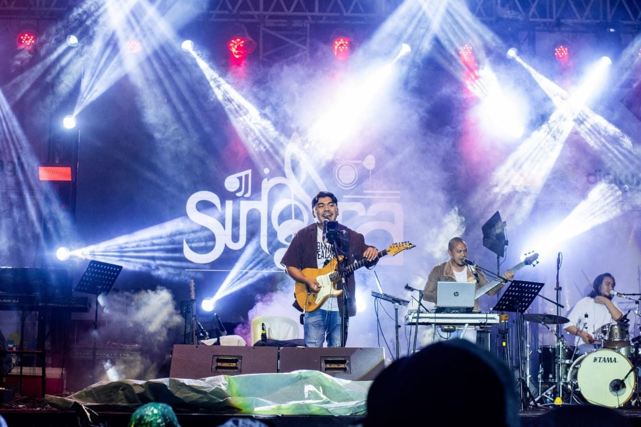 Dokumentasi Lighting UJPI Entertainment